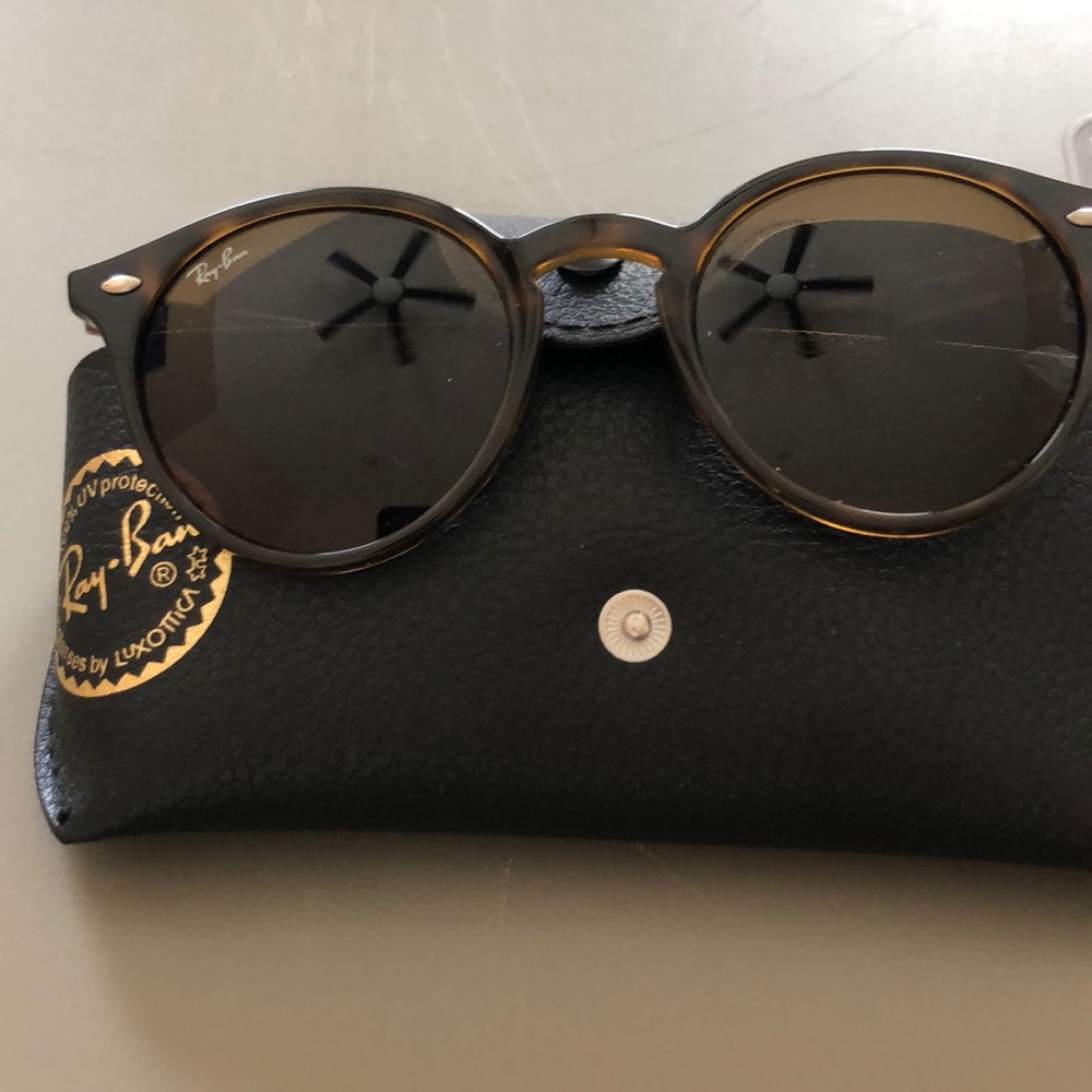 Rayban made in Italy w/ black leather case